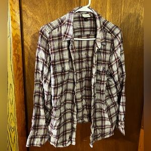 Cropped flannel.